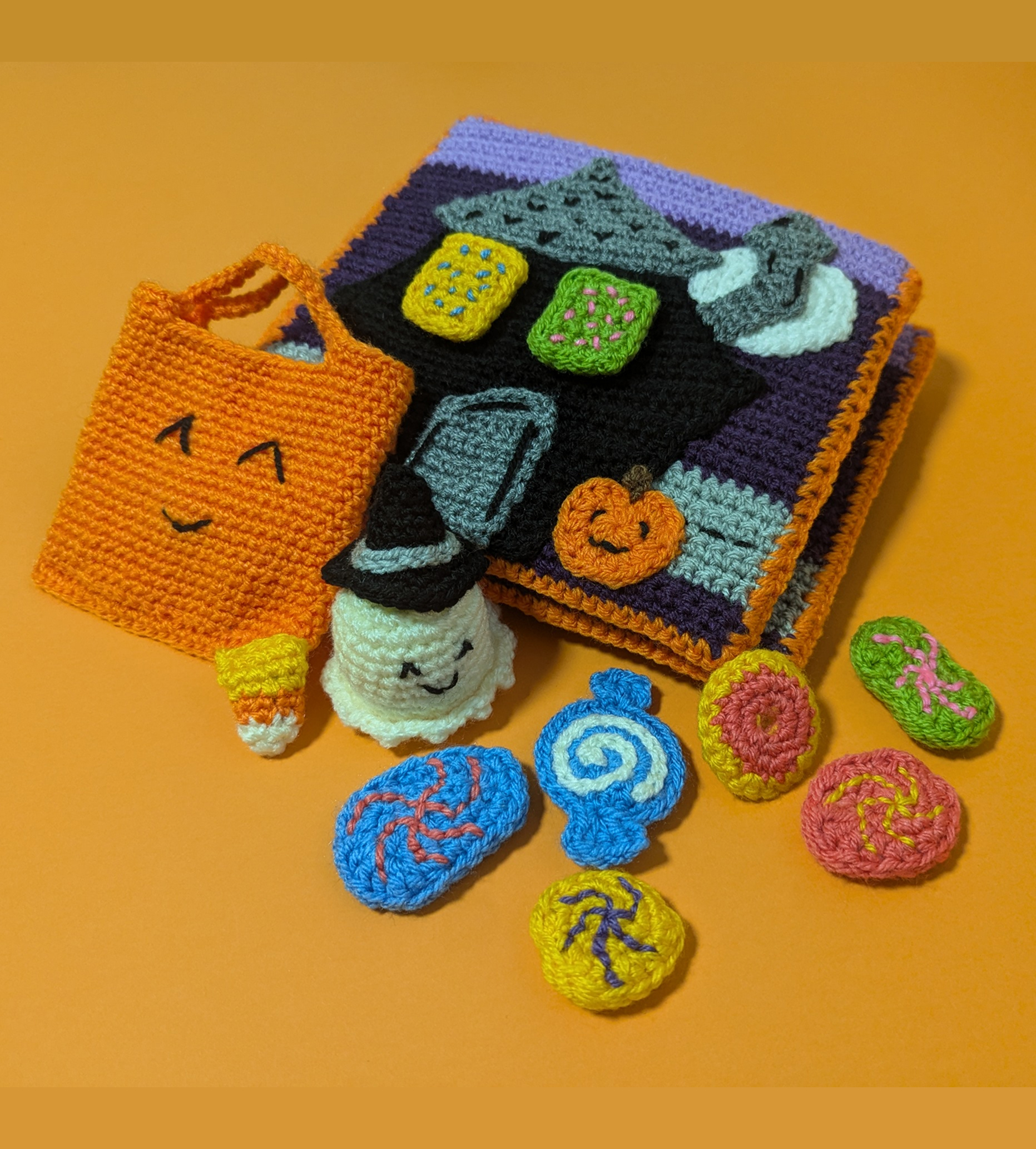 Halloween quiet book pattern cover